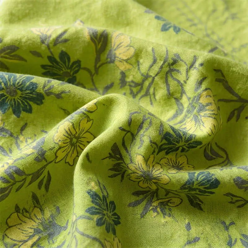 Vintage grüne Baumwoll-Tagesdecke mit Blumenmuster