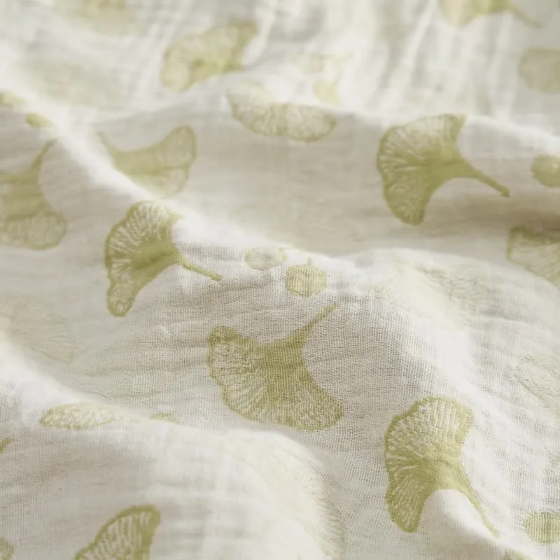Baumwollpyjama mit frischem Ginkgoblatt
