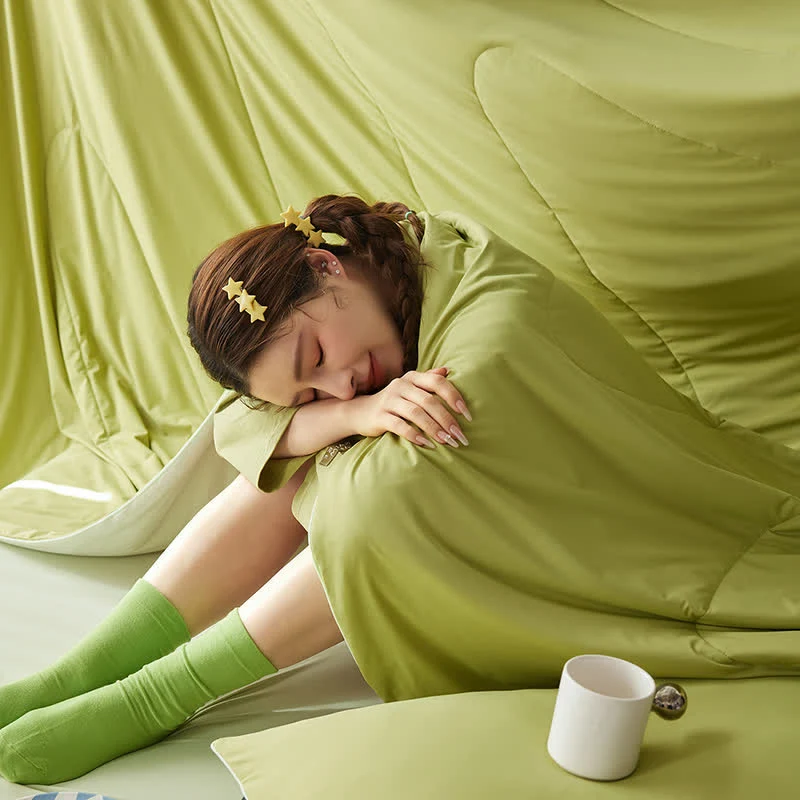 Nordic Cooling Lightweight Summer Blanketer