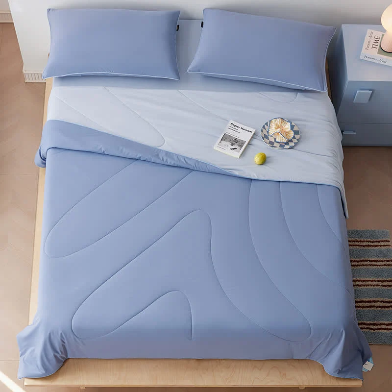 Nordic Cooling Lightweight Summer Blanketer