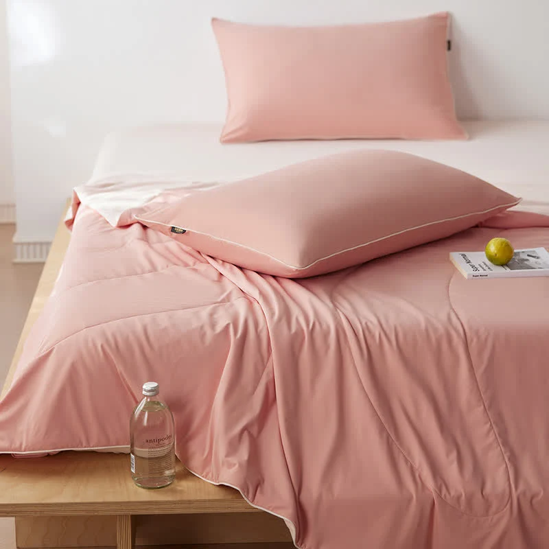 Nordic Cooling Lightweight Summer Blanketer