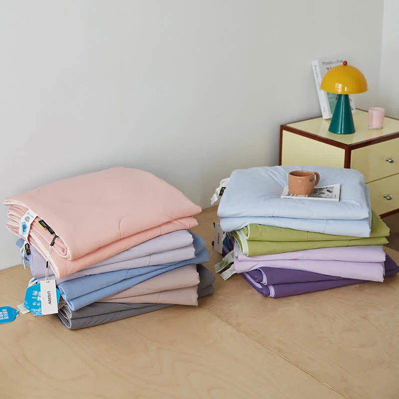 Nordic Cooling Lightweight Summer Blanketer