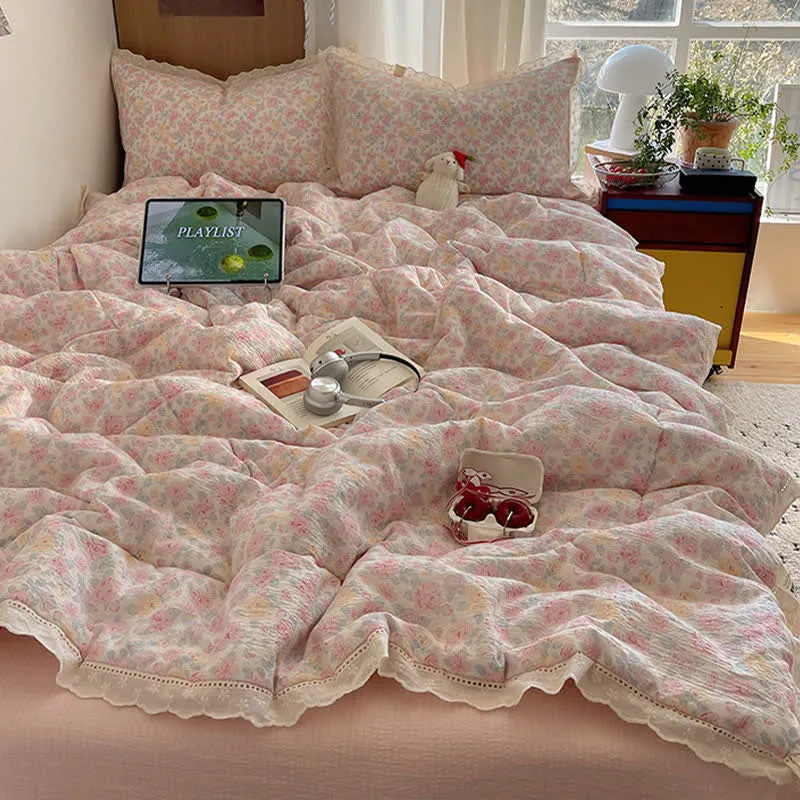 Sommer-Bettwäsche-Set mit Rüschenspitze in zartem Rosa