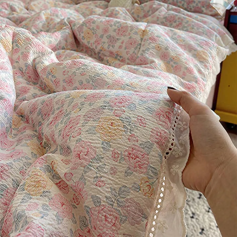 Sommer-Bettwäsche-Set mit Rüschenspitze in zartem Rosa