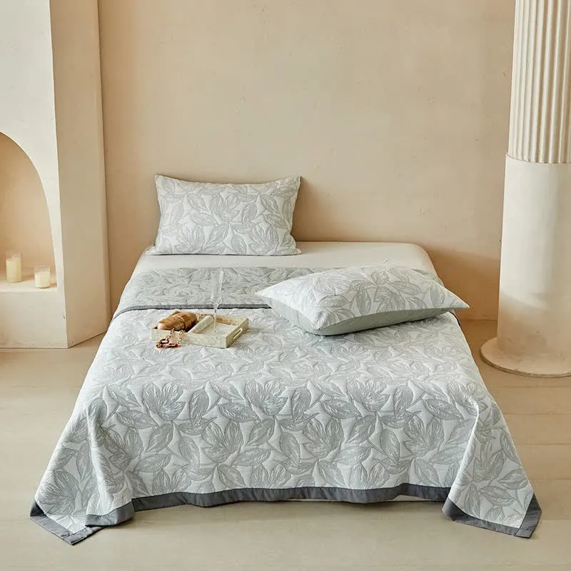 Quilt-Set mit botanischem Blattmuster