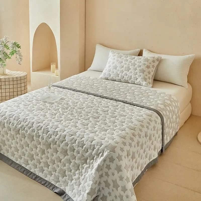 Wende-Quilt-Set mit neutralem Sternenmuster