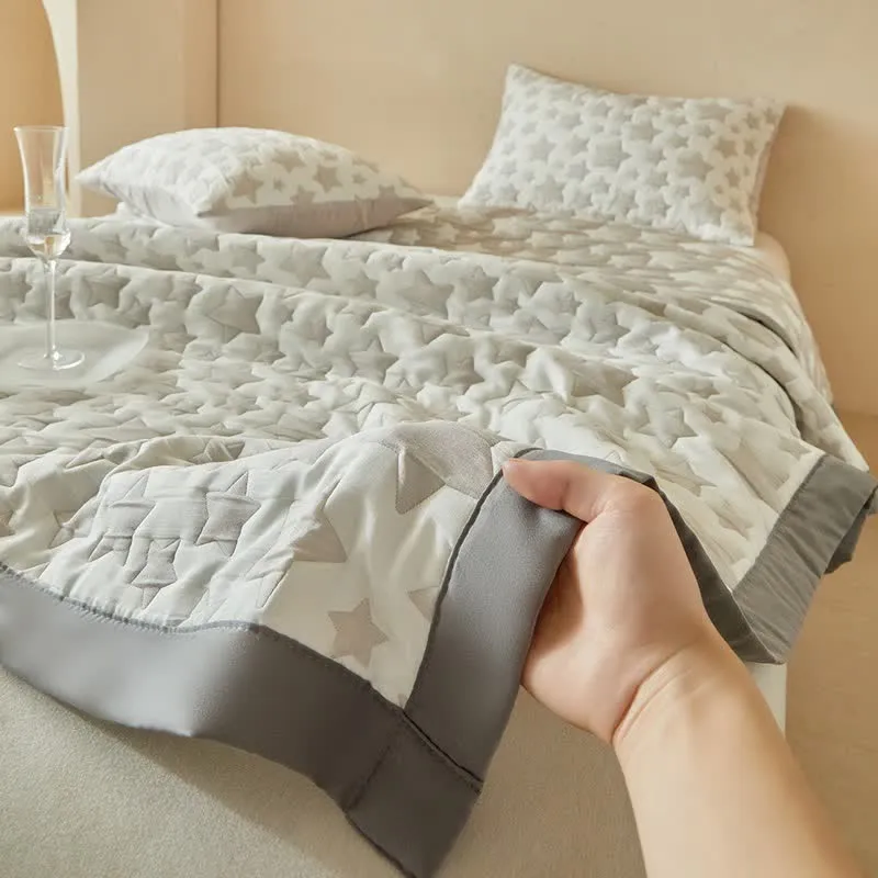 Wende-Quilt-Set mit neutralem Sternenmuster