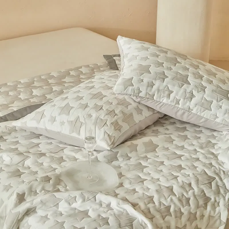 Wende-Quilt-Set mit neutralem Sternenmuster