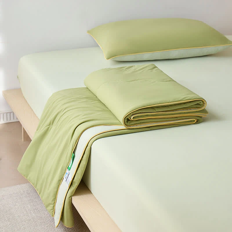 Doppelseitige, kühlende, leichte Sommerdecke
