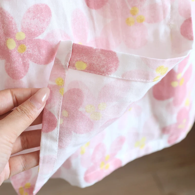 Sakura Blumenmuster Kimono-Nachthemd aus Baumwollgaze