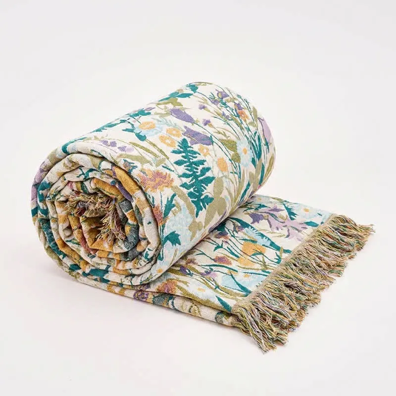 Wendbare Musselin-Decke mit botanischem Quastenmuster