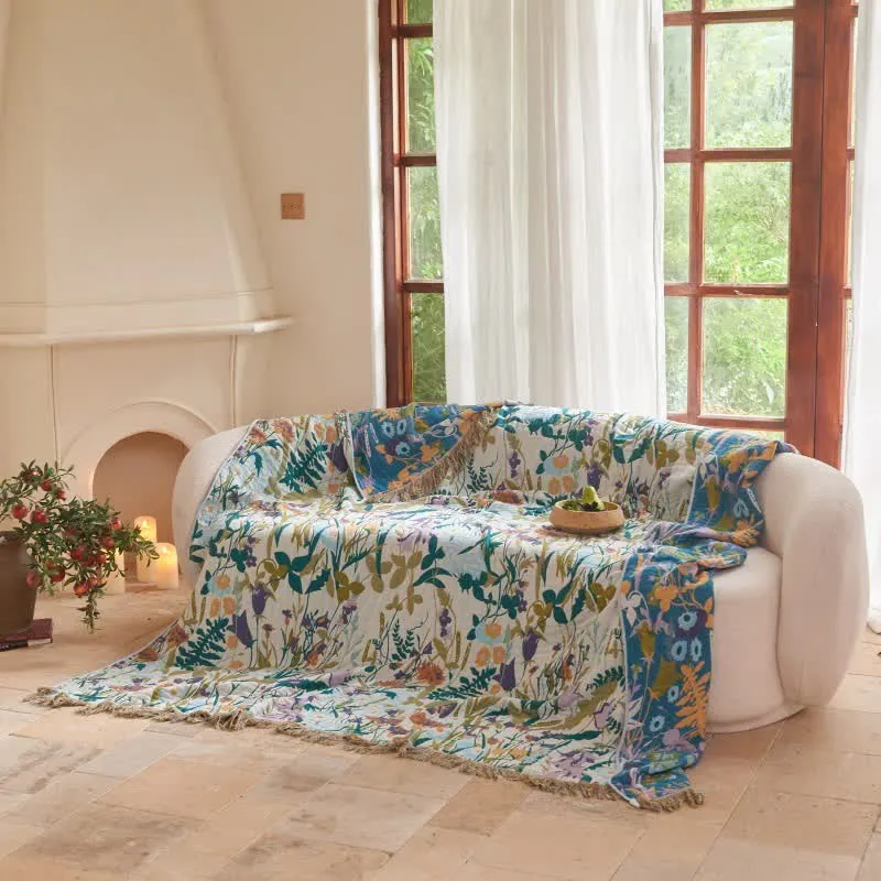 Wendbare Musselin-Decke mit botanischem Quastenmuster