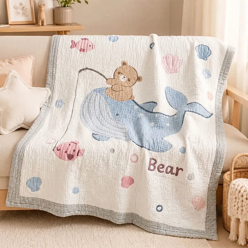 Babydecke aus Lyocell mit Wal- und Bärenmotiven
