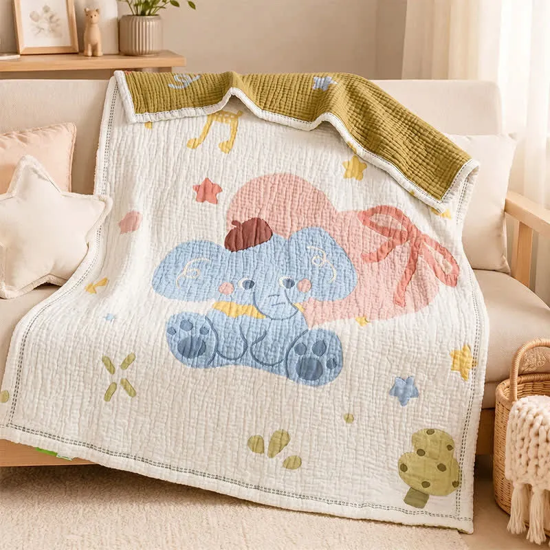 Babydecke aus Lyocell mit pastellfarbenem Elefantenmuster, gesteppt