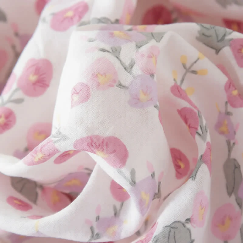 Nachtkleid aus Baumwolle in pastoralem Rosa mit Blumenmuster