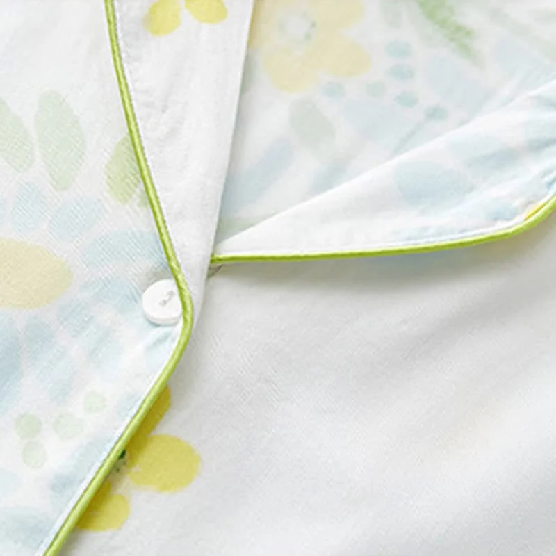 Pyjama-Shorts-Set mit Sonnenblumen-Minz-Kontrastbesatz