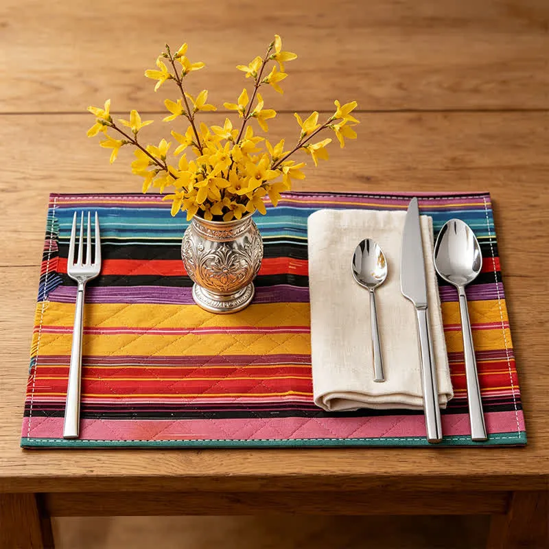 Tischsets aus Leinen im Landhausstil mit Farbstreifen
