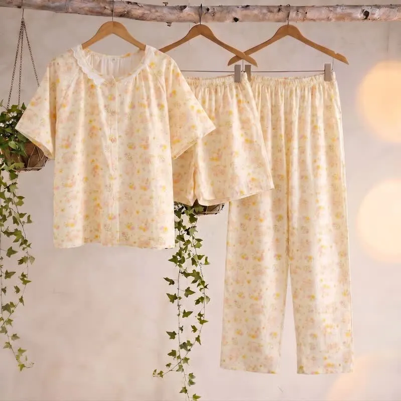 Aprikosenfarbenes Loungewear-Set aus Baumwolle mit Rüschen und Blumenmuster (3-teilig)