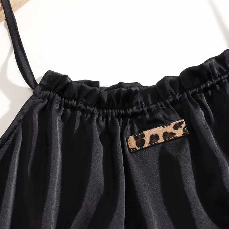 Partnerpyjamas mit Leopardenmuster und Kontrastfarben