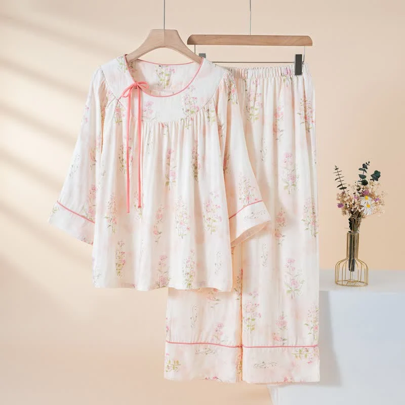 Pyjama mit Blumenmuster aus Bambus-Baumwolle mit Bindeband am Hals