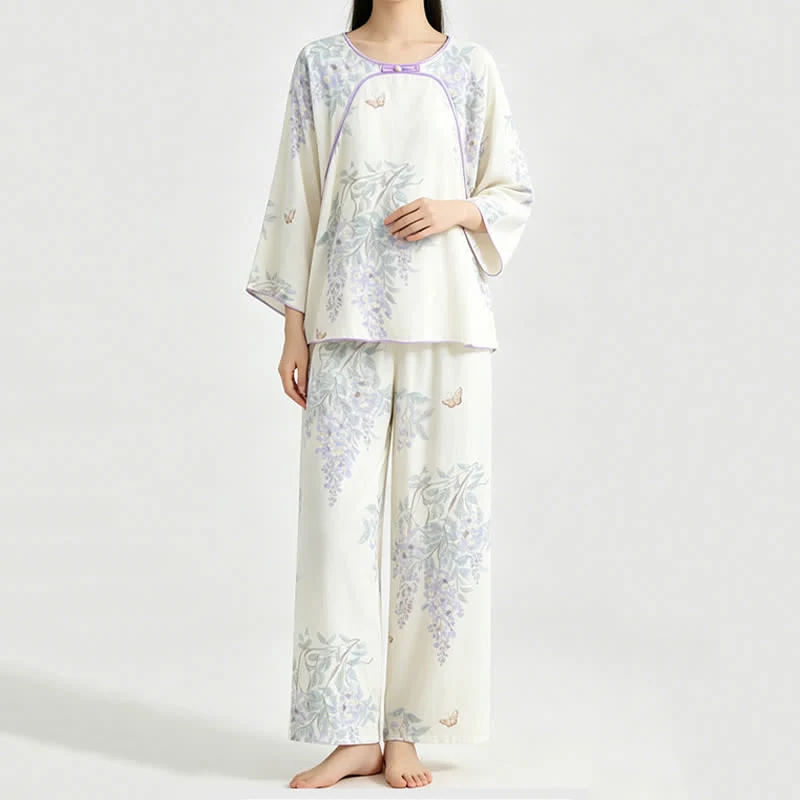 Damenpyjama aus Bambusfaser mit Blumen- und Schmetterlingsmuster