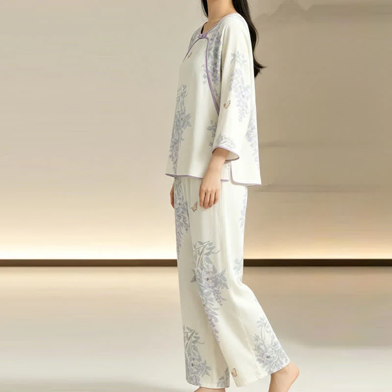 Damenpyjama aus Bambusfaser mit Blumen- und Schmetterlingsmuster