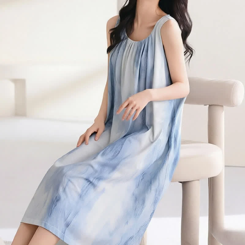 Hellblaues ärmelloses, wattiertes Loungekleid