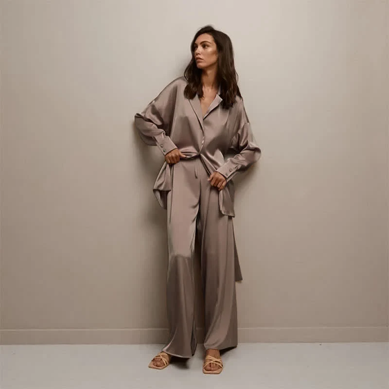 Einfarbiges Loungewear-Set für Damen mit Gürtel