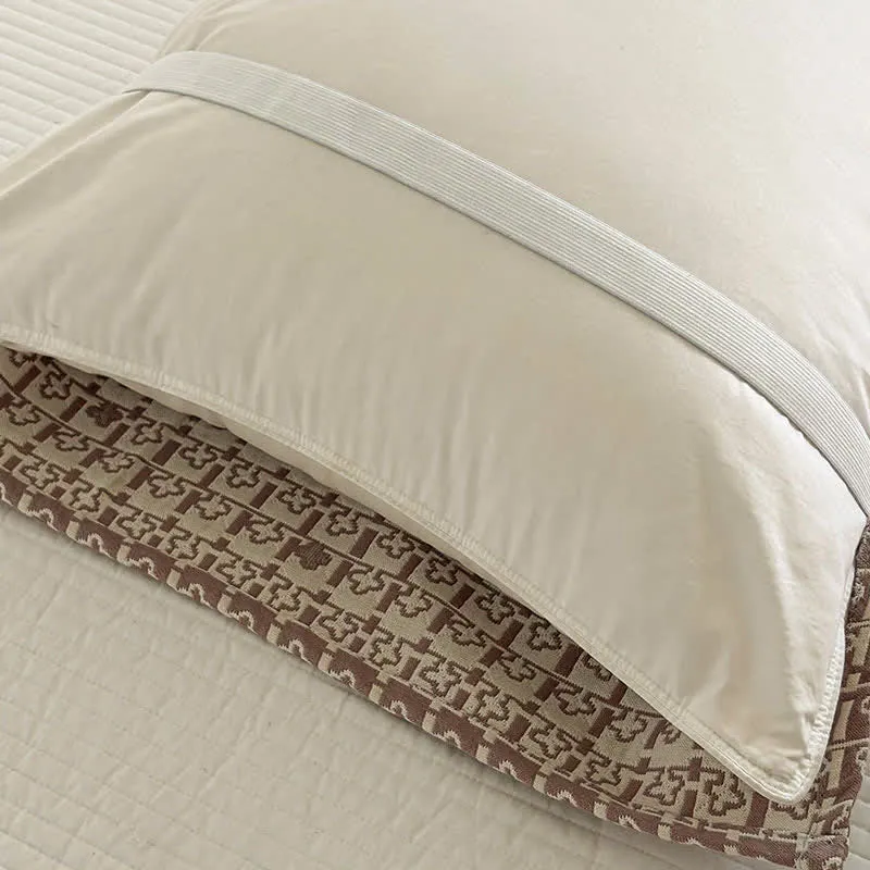 Moderne Jacquard-Baumwolldecke mit geometrischem Muster