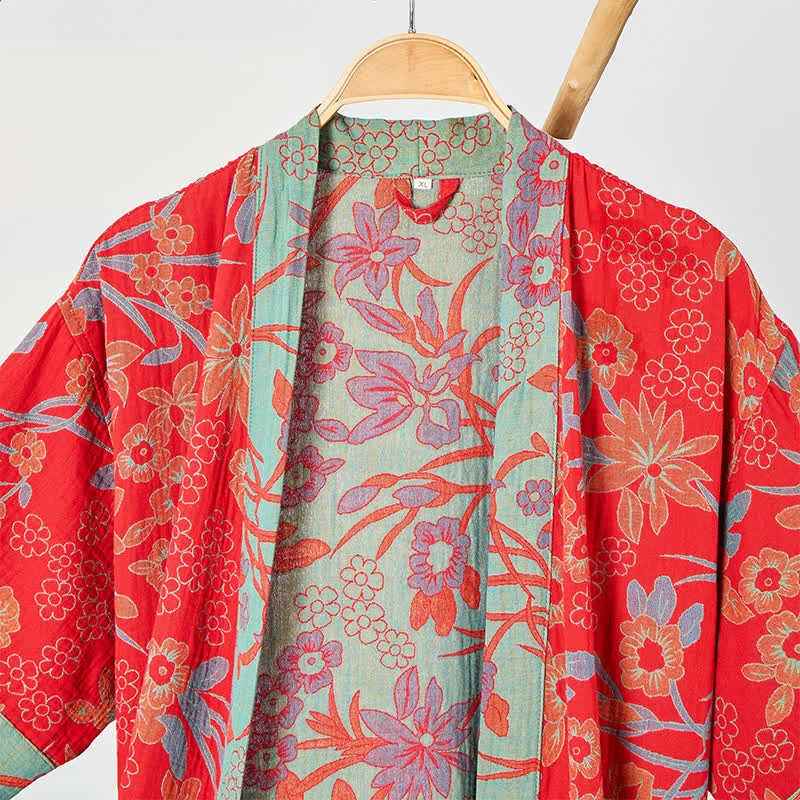 Kimono-Bademantel aus böhmischem Musselin mit Blumenmuster