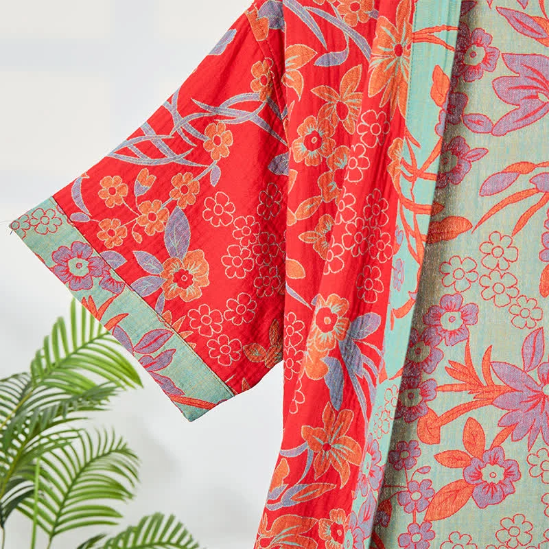 Kimono-Bademantel aus böhmischem Musselin mit Blumenmuster