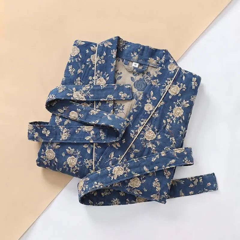 Indigoblauer Kimono-Bademantel mit Vintage-Blumenmuster