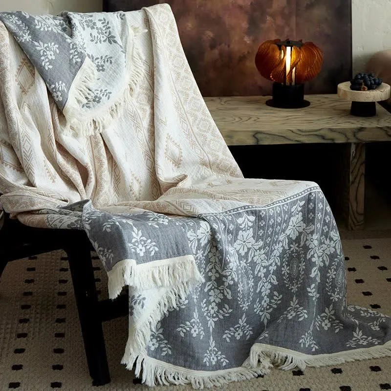 Vintage-Baumwollgaze-Decke mit Blumenmuster