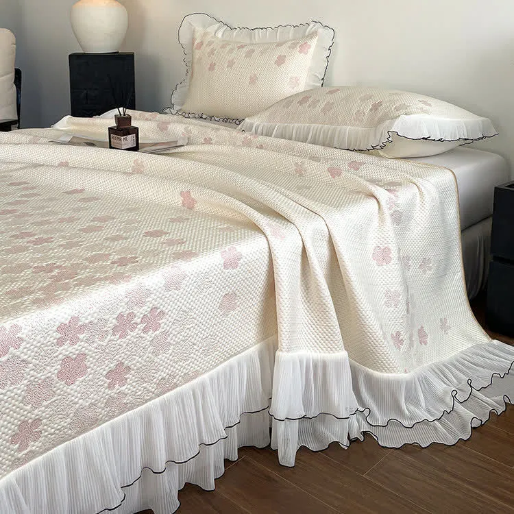 Bettwäsche-Set mit Rüschen und floralem Jacquardmuster