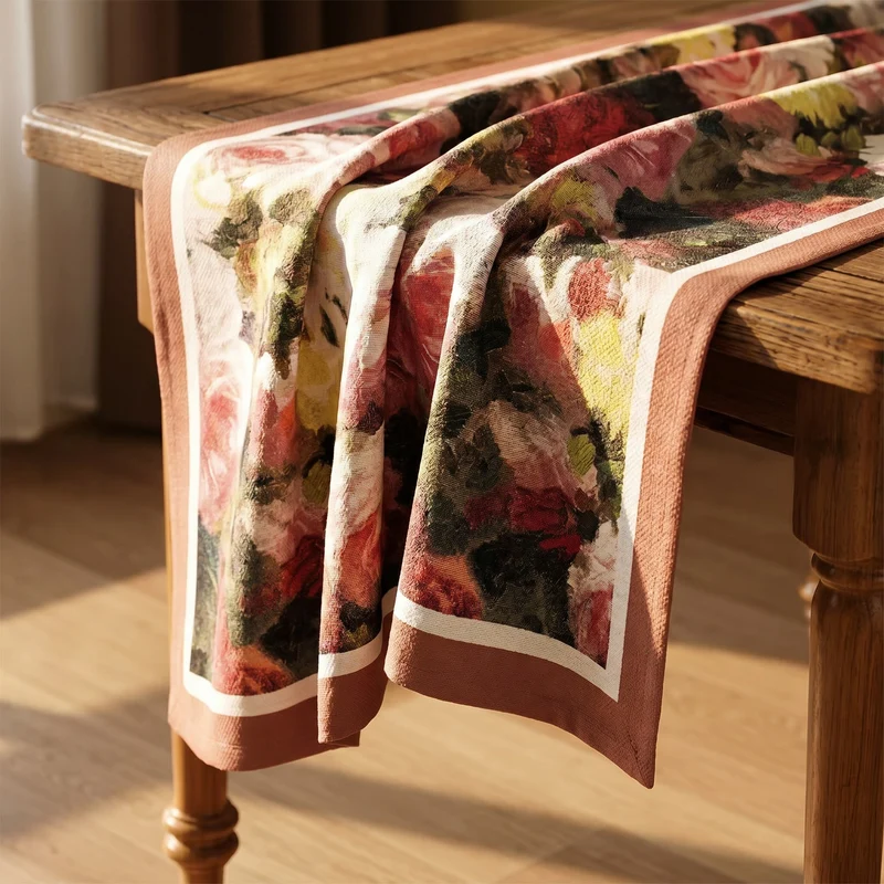 Vintage-Ölgemälde-Tischdecke mit Rosenmuster