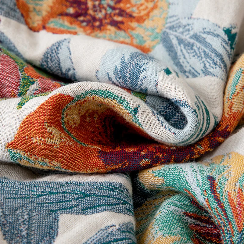 Wendbare Vintage-Gaze-Steppdecke mit tropischem Blumenmuster