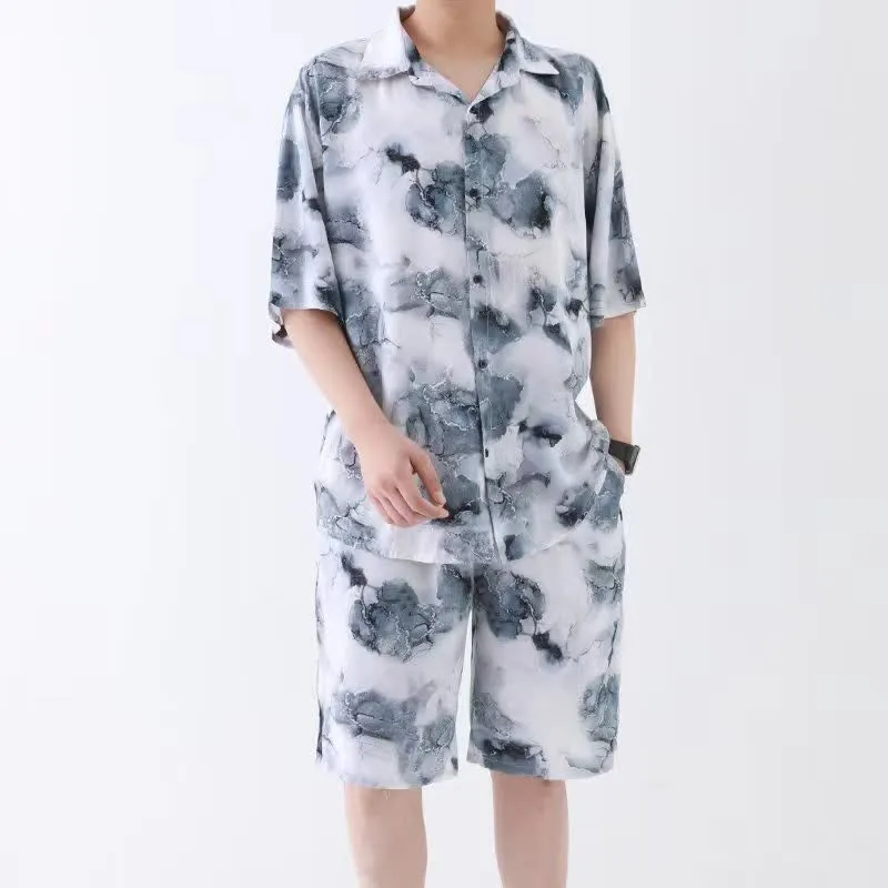 Unisex-Pyjama-Set im Ink-Wash-Stil