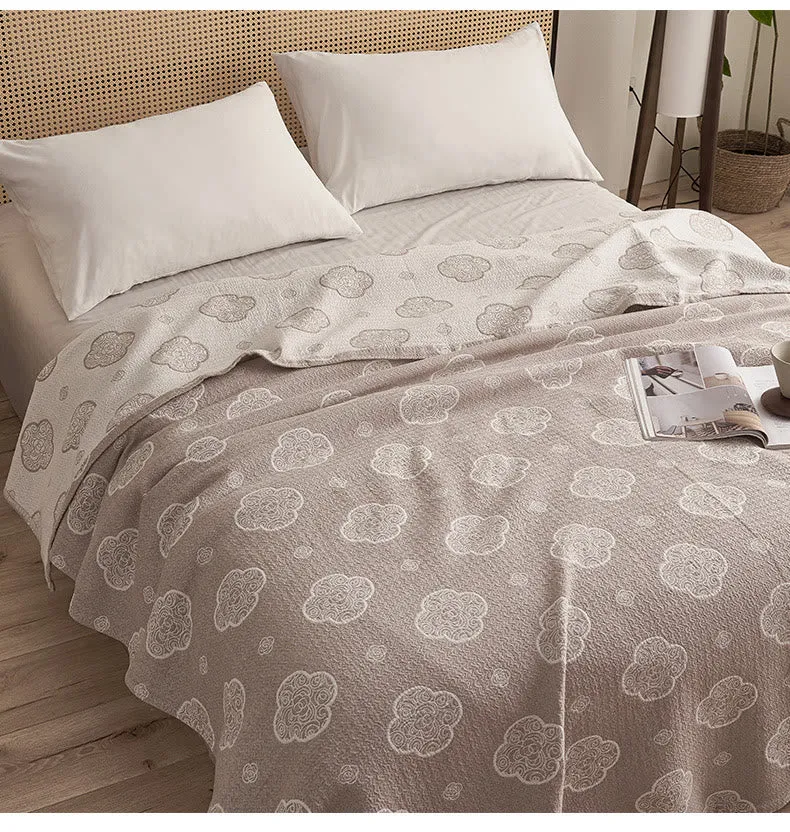 Orientalische Ruyi Cloud Jacquard 3-lagige Gaze-Steppdecke