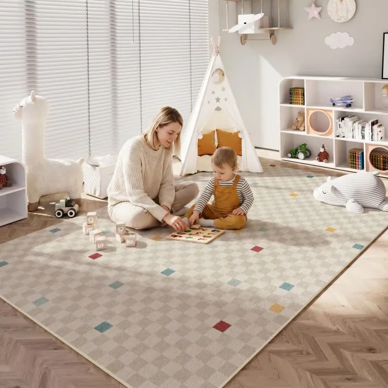 Neutraler karierter Kinderteppich