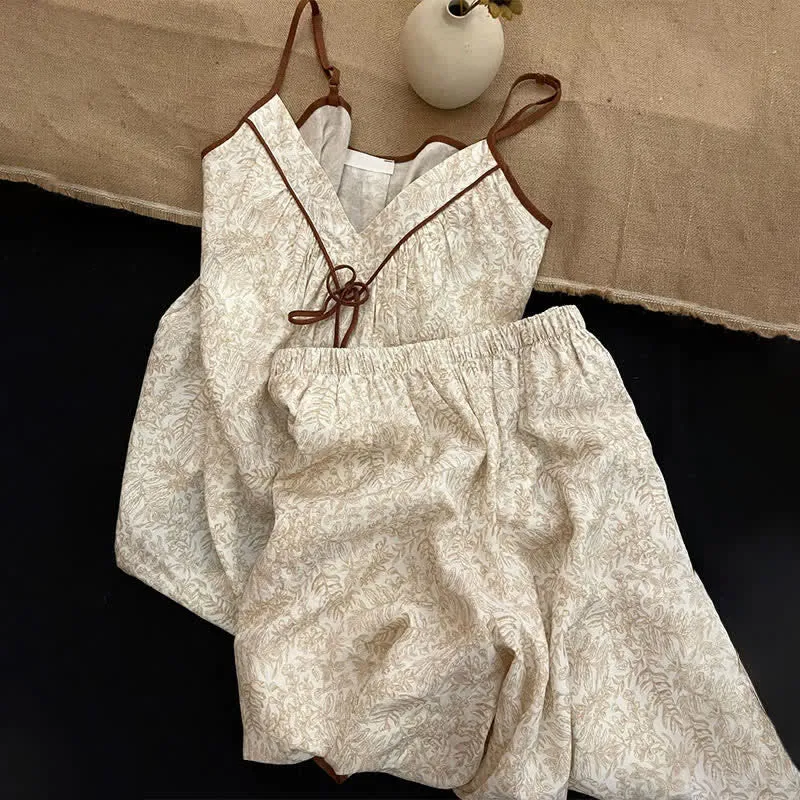 Beige Lounge-Set mit Schleifendetails