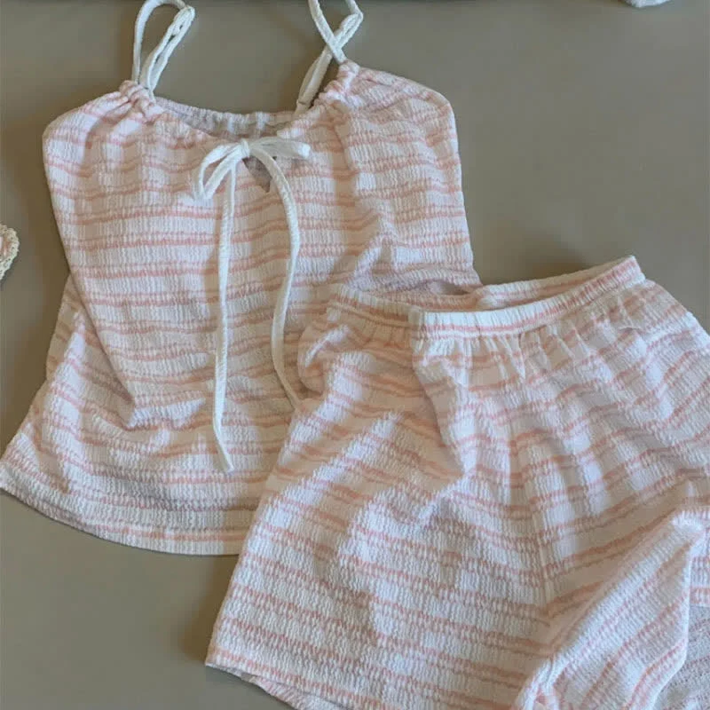 Pyjama-Set mit Schleife vorne, gestreiftem Trägertop und Shorts