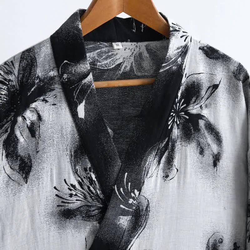 Kimono-Bademantel aus Bio-Baumwolle mit Aquarellblumenmuster