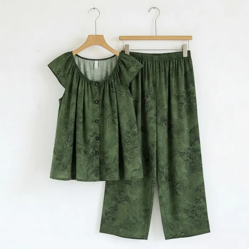 Grünes Loungewear-Set mit Blumenmuster und Rüschenärmeln
