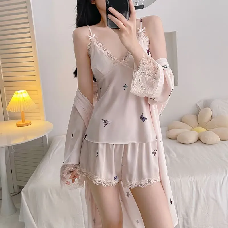 Pyjama-Set mit Schmetterlings-Spitzenbesatz