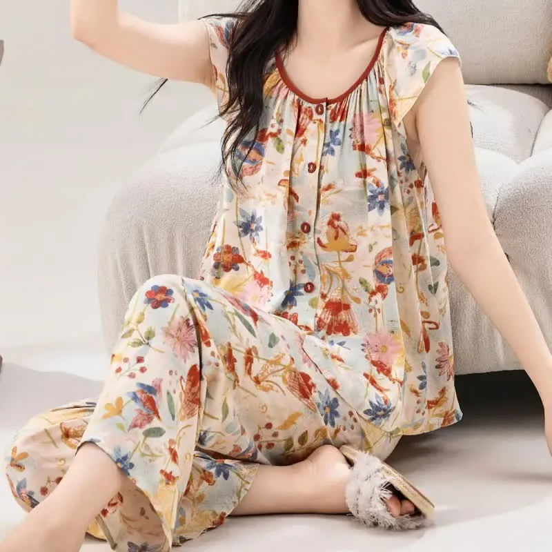Loungewear-Set im rustikalen Stil mit Blumenmuster