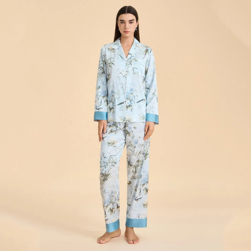 Elegantes Pyjama-Set mit Blumen- und Vogelmuster