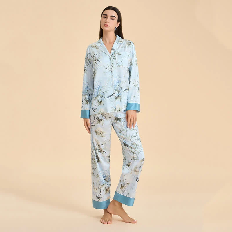 Elegantes Pyjama-Set mit Blumen- und Vogelmuster