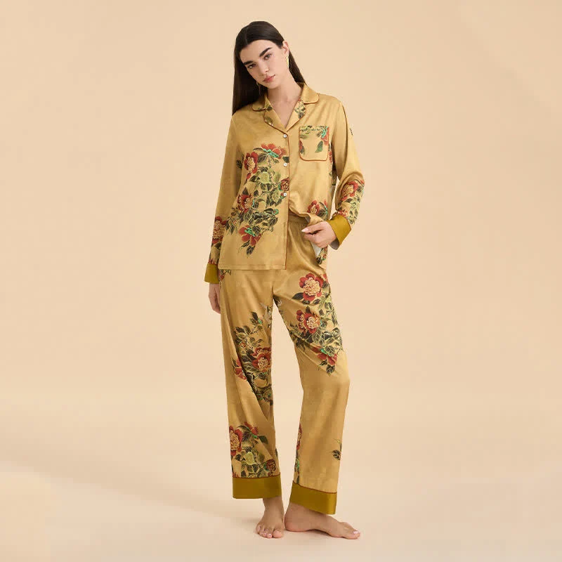 Luxuriöses Pyjama-Set mit Blumen- und grünen Blattmuster