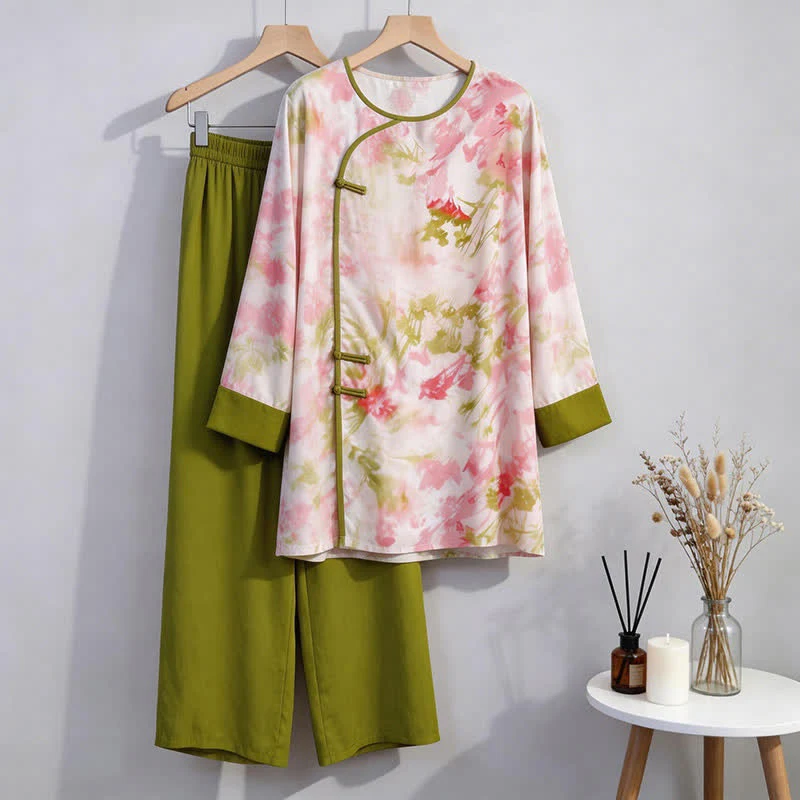 Pyjama-Set im orientalischen Kirschblüten-Design