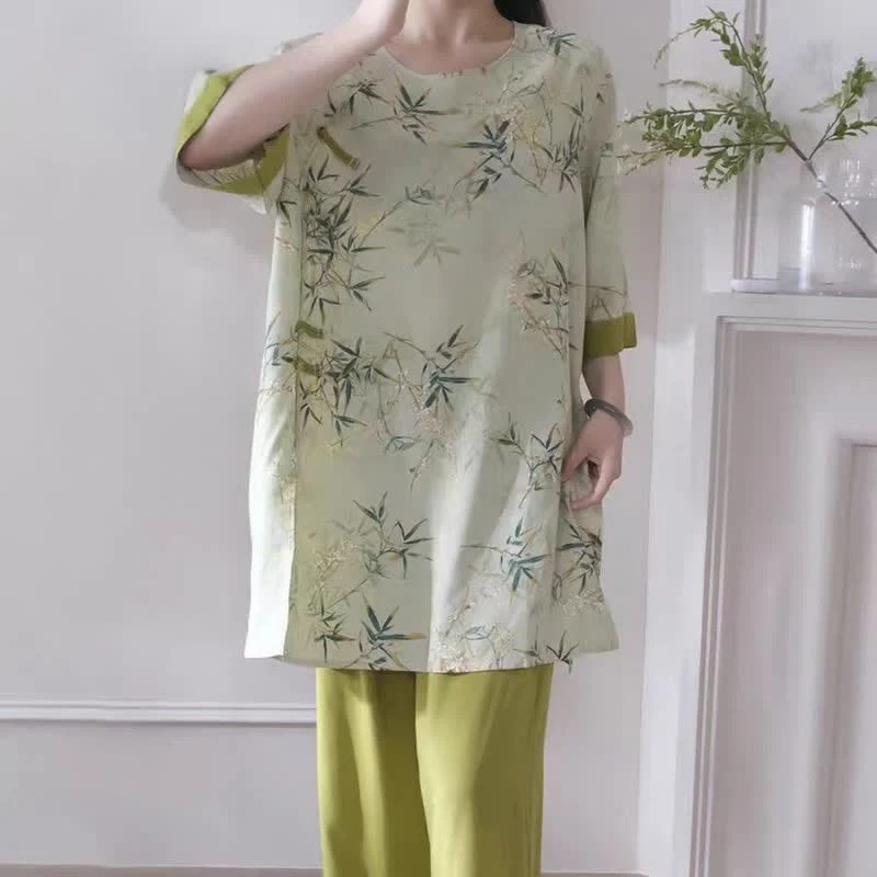 Elegantes Loungewear-Set aus Bambus im orientalischen Stil